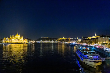 Fototapeta na wymiar Old and beautiful Budapest, Hungary's capital 