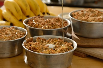 Bolo de banana, aveia e mel