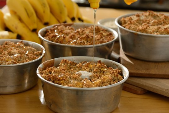 Bolo de banana, aveia e mel