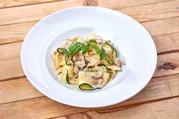 pasta with zucchini and mushrooms