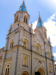 Obraz premium Iglesia de San Alfonso, viudad de Cuenca, Ecuador