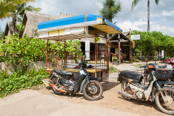 原付リヤカー屋台：タイのローカルな風景：東南アジア
