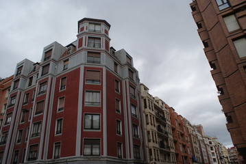 Fototapeta na wymiar Bilbao is a modern and unusual Spanish city