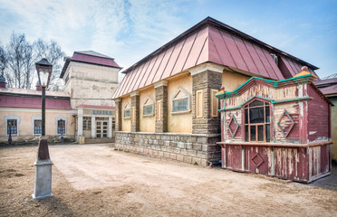 Fototapeta na wymiar Вокзал на улице Artificial scenery of the station