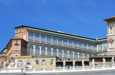 Obraz premium Detail from buildings in Piazza San Pietro, St Peters Square in Vatican 