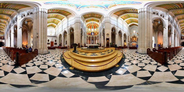 360 panorama of Almudena Cathedral, Madrid