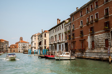 Fototapeta na wymiar Palazzo Balbi and S. Samuele ferry slip on Grand Canal
