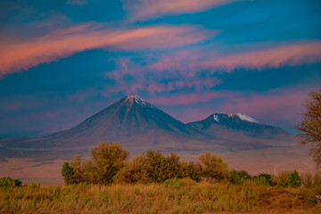 Fototapeta premium Volcano Sunset 