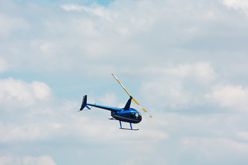 helicopters Robinson R44 - obrazy, fototapety, plakaty