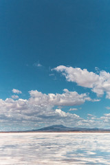 Fototapeta premium cielo en el salar de uyuni