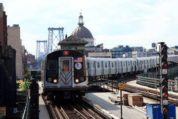 New York Subway: M Line: New York, NY, U.S.A. 