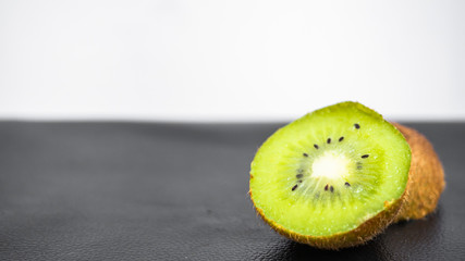 Isolate kivi fruit in white background. fruit background
