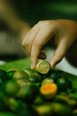 woman hands with lemon