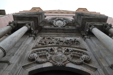 paysage  ville Aqu&eacute;zar  montagne ch&acirc;teau, falaises canyons architecture