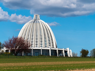 Obraz premium Bahai Temple - House of worship Hofheim am Taunus - Langenhain, Germany