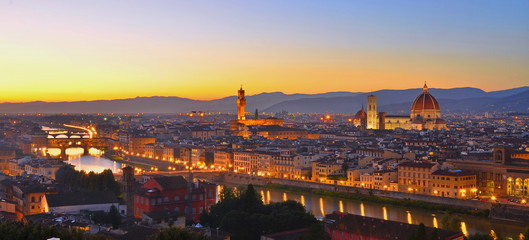 Fototapeta na wymiar Beautiful cityscape of Florence Italy