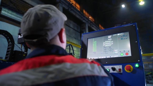 CNC operator working place lcd