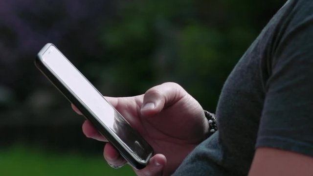 sending messege close up reply