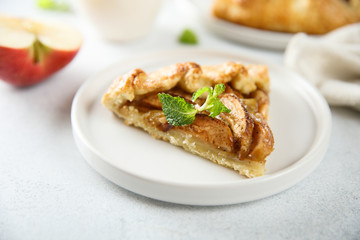 Homemade apple pie with cinnamon