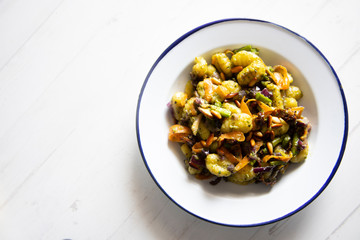 Gnocchis with vegetables and pesto