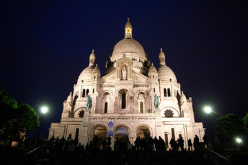 Vue autour du celebre quartier de Montmartre a Paris