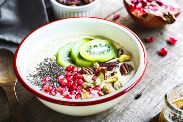 Overnight Oat with fruits and nuts