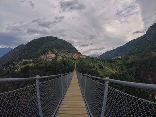 Obraz premium ponte sospeso