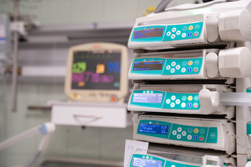 anesthesia machine and monitor resuscitation.