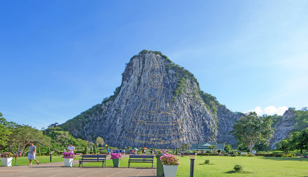 Chi-chan Buddha sculpture, Chonburi on the mountain