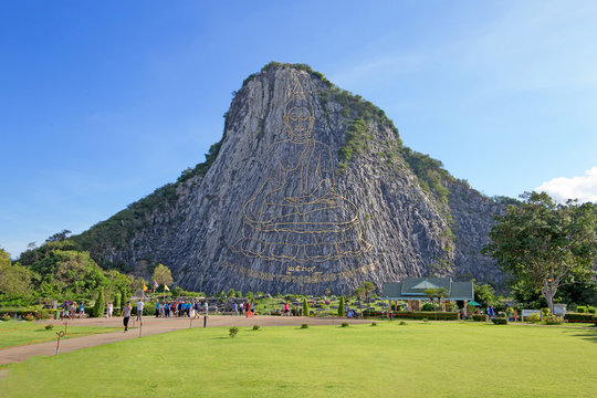Chi-chan Buddha sculpture, Chonburi on the mountain