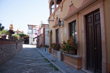 Magical towns in Querétaro city between cobbled streets and vibrant colors in vacation times