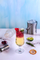 ice cold alcoholic cocktails presentation