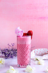 ice cold alcoholic cocktails presentation