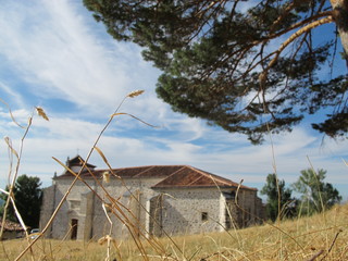 Ermita e iglesias