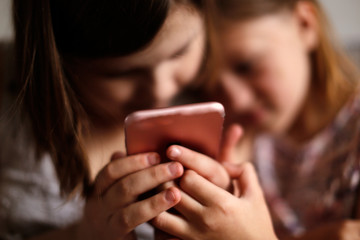 smartphone, children scare and threaten phone