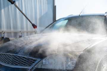 washing program at the self-service station. washing, rinsing and polishing of the car body under...