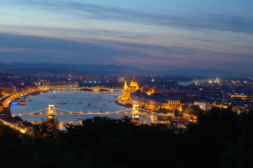 Letni wieczór w Budapeszcie