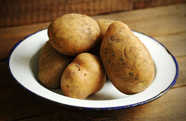 Potatoes for cooking on wood