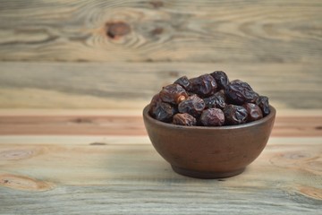 dried date palm fruits