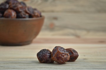 dried date palm fruits