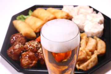 オードブルとビール