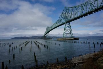 The Astoria_Megler bridge that crosses the Columbia river between Oregon and Washington
