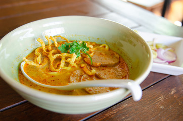 Khao Soi beef ( Northern Thai Curry Noodles with beef )