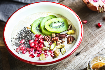 Overnight Oat with fruits and nuts