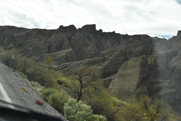road to the mountains