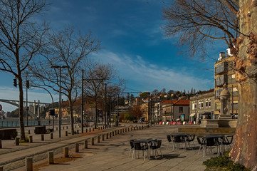 Fototapeta na wymiar Massarelos, Porto, Portugal. Esplêndido local para turismo situado junto ao rio Douro.