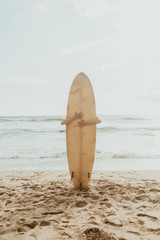 Passionate surfer at the beach - obrazy, fototapety, plakaty