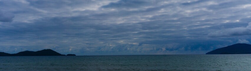 Fototapeta premium Panorama Cloudy Sky over Atlantic Bay