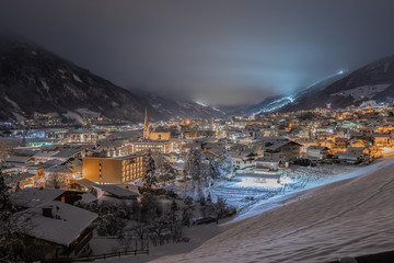 F&uuml;gen bei Nacht