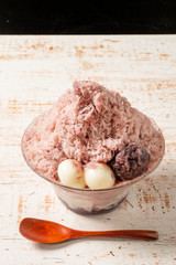あずきの和風かき氷　Japanese style red bean sweet shaved ice
